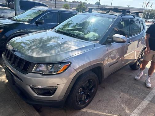 Billet Silver Metallic Clearcoat 2019 Jeep Compass Altitude