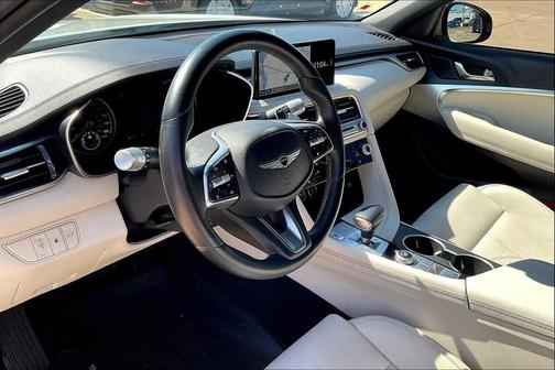 2024 Genesis G70 2.5T