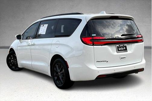 2021 Chrysler Pacifica Touring