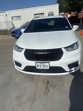 2021 Chrysler Pacifica Touring
