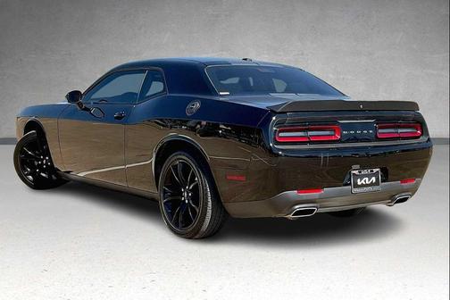 2017 Dodge Challenger SXT