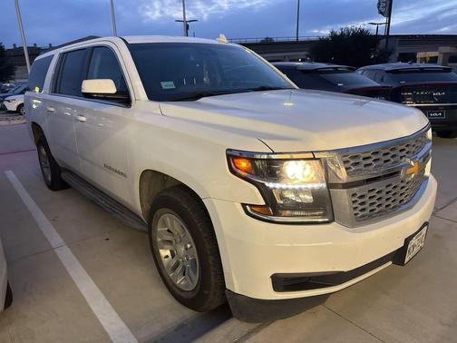 2018 Chevrolet Suburban LT