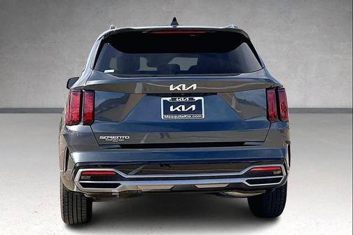 2023 Kia Sorento S