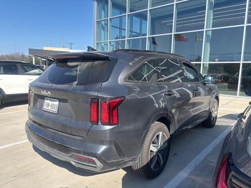 2023 Kia Sorento S