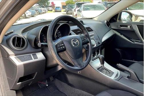 2011 Mazda Mazda3 i Touring