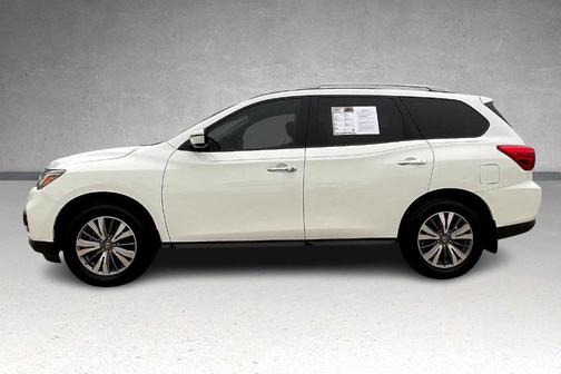 2020 Nissan Pathfinder S