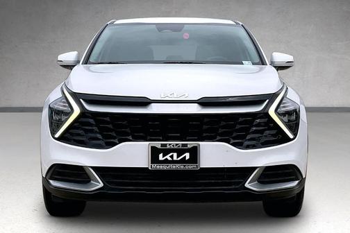 Glacial White Pearl 2023 Kia Sportage EX