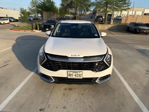 Glacial White Pearl 2023 Kia Sportage EX