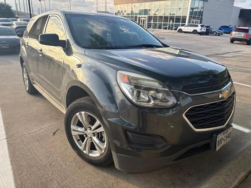 Nightfall Gray Metallic 2017 Chevrolet Equinox LS