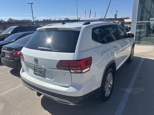 2019 Volkswagen Atlas 3.6L SE w/Technology