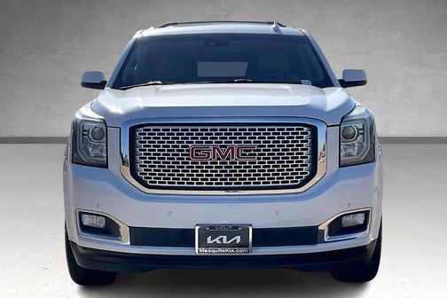 2017 GMC Yukon XL Denali
