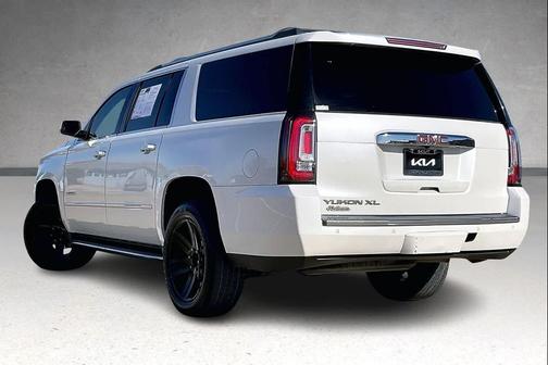 2017 GMC Yukon XL Denali