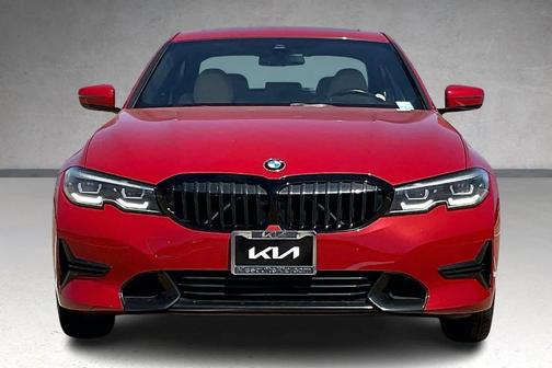 Melbourne Red Metallic 2021 BMW 330 i