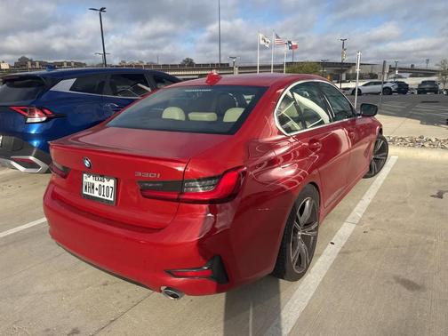 2021 BMW 330 i