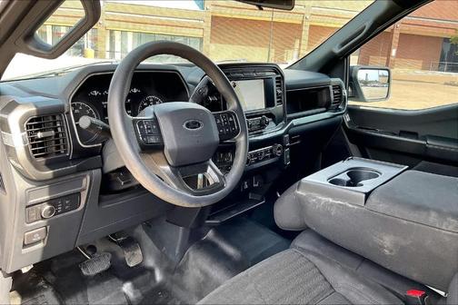 Oxford White 2022 Ford F-150 XL