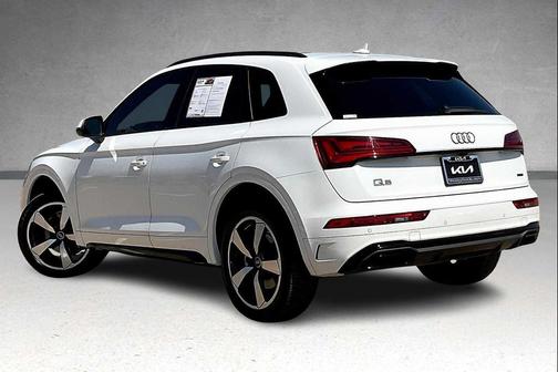 2022 Audi Q5 45 S line Premium Plus
