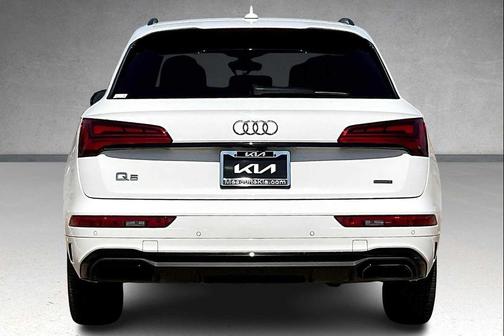 2022 Audi Q5 45 S line Premium Plus