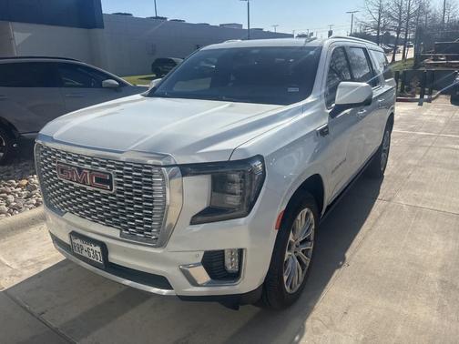 2022 GMC Yukon XL Denali