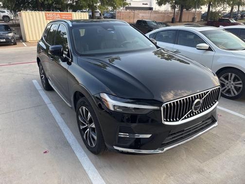2023 Volvo XC60 B5 Plus Bright Theme