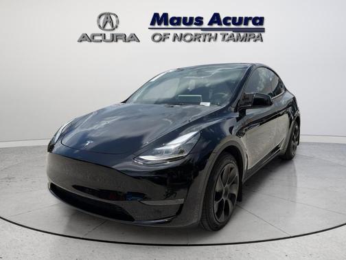 Black 2024 Tesla Model Y Long Range