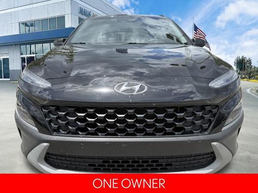 Black 2023 Hyundai KONA SEL