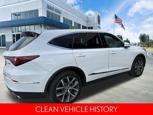 White 2023 Acura MDX Technology