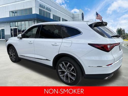 White 2023 Acura MDX Technology