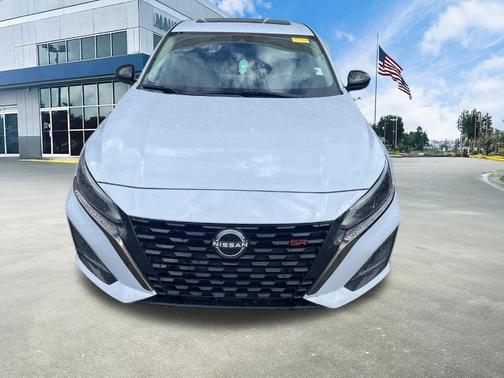 Gray Sky Pearl 2023 Nissan Altima 2.5 SR