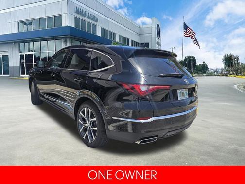 Black 2023 Acura MDX Technology