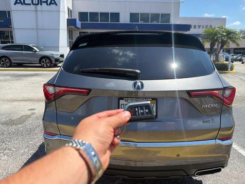 Gray 2023 Acura MDX Technology