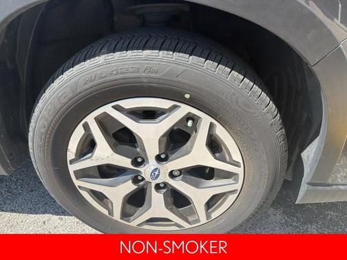 Magnetite Gray Metallic 2022 Subaru Forester Premium