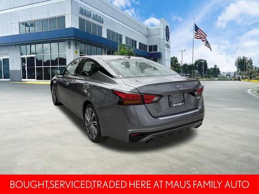 Gun Metallic 2023 Nissan Altima 2.5 SL