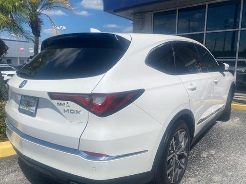 White 2023 Acura MDX Technology
