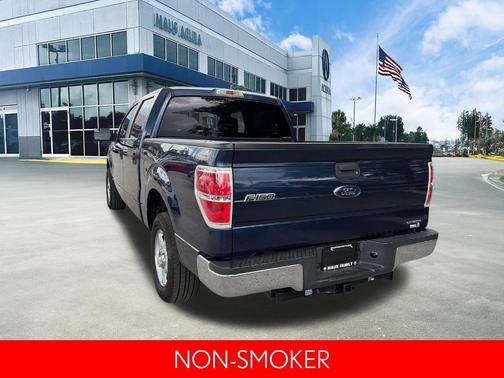 Blue 2013 Ford F-150 XLT