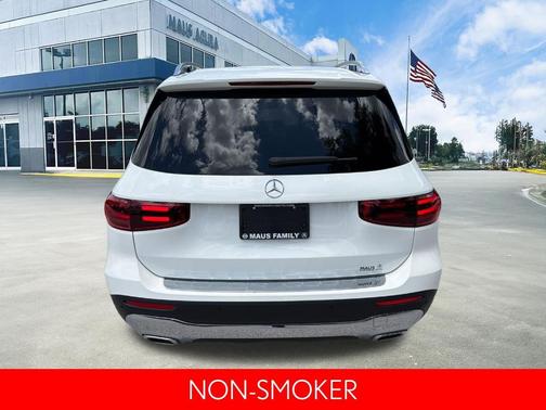 White 2025 Mercedes-Benz GLB 250 Base 4MATIC