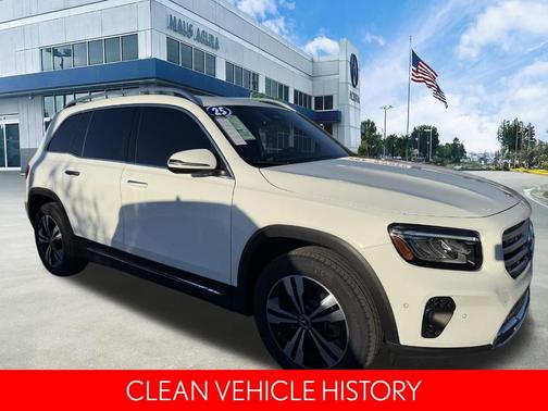 White 2025 Mercedes-Benz GLB 250 Base 4MATIC