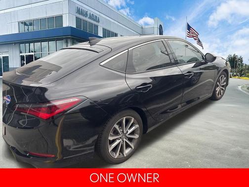 Black 2024 Acura Integra Base