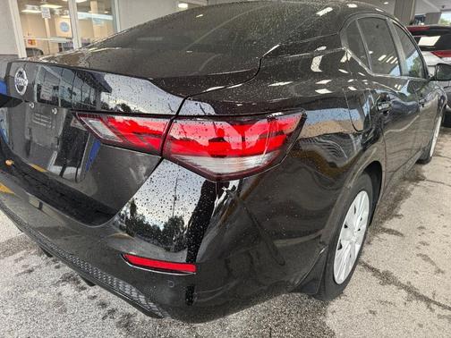 Black 2023 Nissan Sentra S