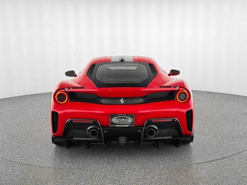 2020 Ferrari 488 Pista Base