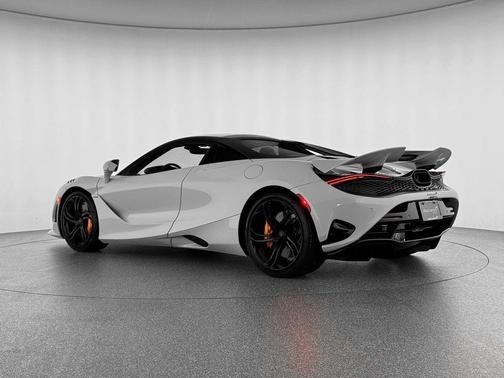 Cirrus Grey 2026 McLaren 750S Spider