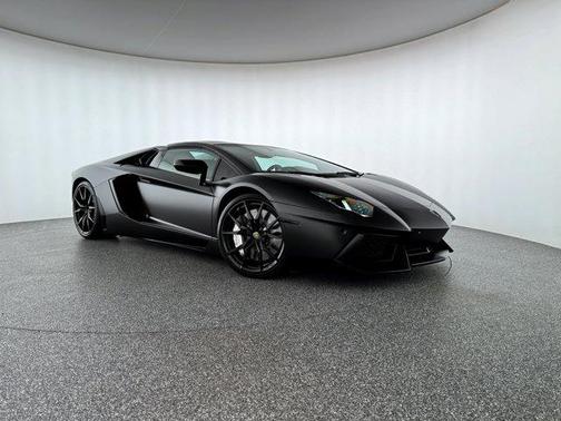 2015 Lamborghini Aventador LP700-4