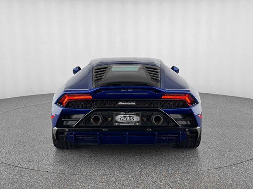 2020 Lamborghini Huracan EVO Base