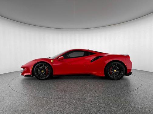 2019 Ferrari 488 Pista Base