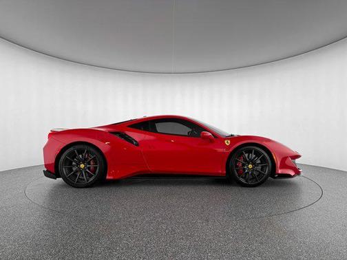 2019 Ferrari 488 Pista Base