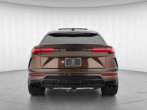 2019 Lamborghini Urus Base