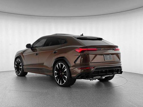 2019 Lamborghini Urus Base
