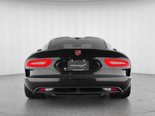 2016 Dodge Viper GTS