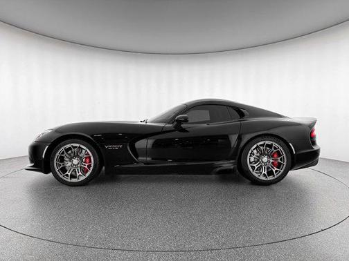 2016 Dodge Viper GTS