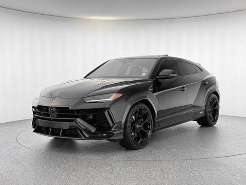 2024 Lamborghini Urus Performante