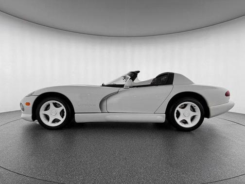 1996 Dodge Viper RT/10